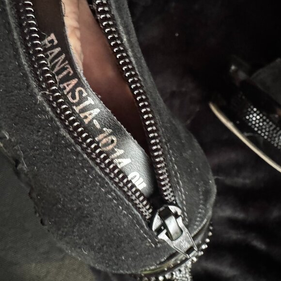 Pleaser Day & Night Fantasia Cut Rhinestone Booties Size 39 - Picture 7 of 7